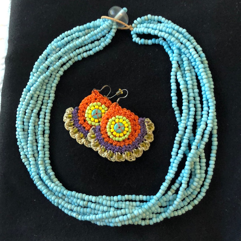Turquoise color beads w/crochet earrings